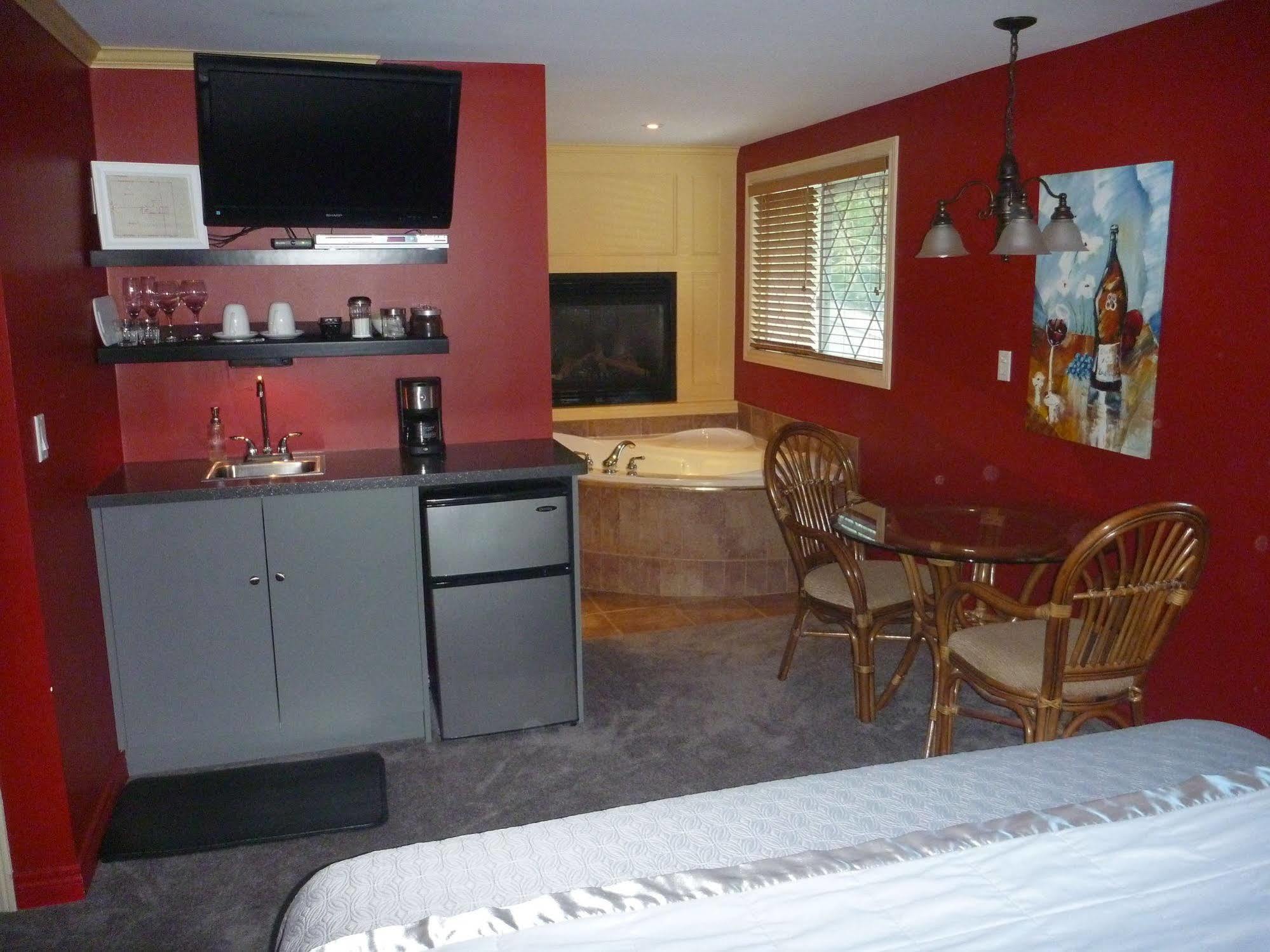 Bed and Breakfast Kellar House Niagara-on-the-Lake Екстер'єр фото