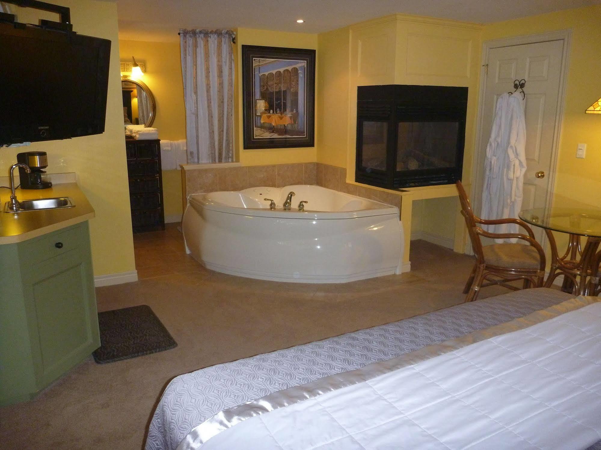 Bed and Breakfast Kellar House Niagara-on-the-Lake Екстер'єр фото